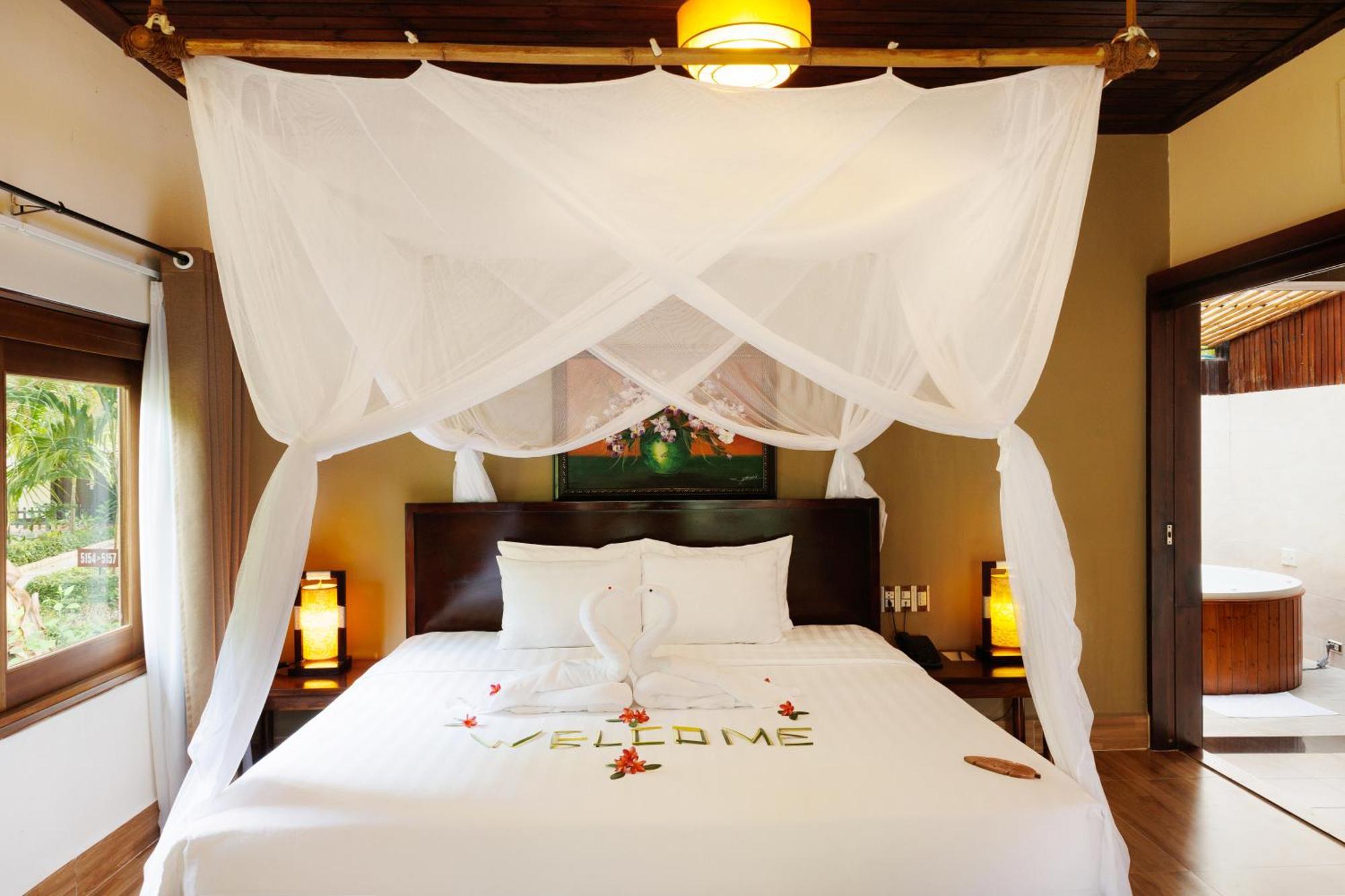 Diamond Bay Resort & Spa Nha Trang Exterior photo