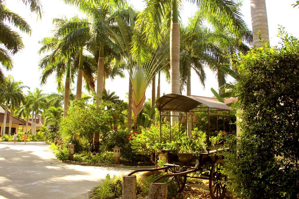 Diamond Bay Resort & Spa Nha Trang Exterior photo